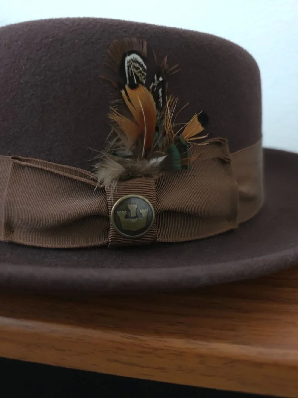 Goorin Bros Brown Wool Fedora Hat w/ Feather Accent Sz M (7US) - Made In USA - Picture 7 of 8